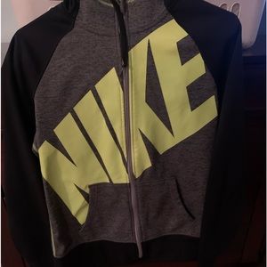 Nike therma-fit jacket